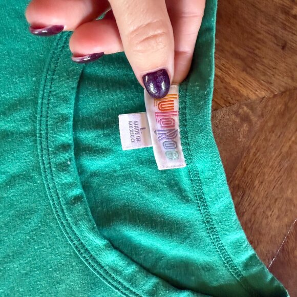 LLR "Put good things into the world" LIV  t-shirt - Picture 3 of 5